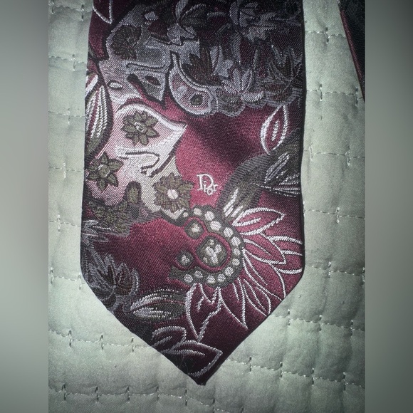 Dior Burgundy and Gray Floral Tie - Picture 2 of 5